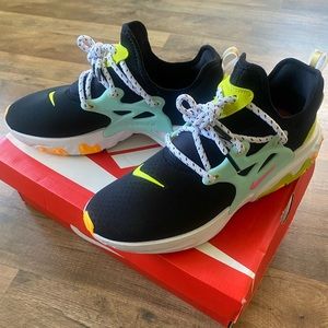 Gently Worn Women’s Nike React Presto